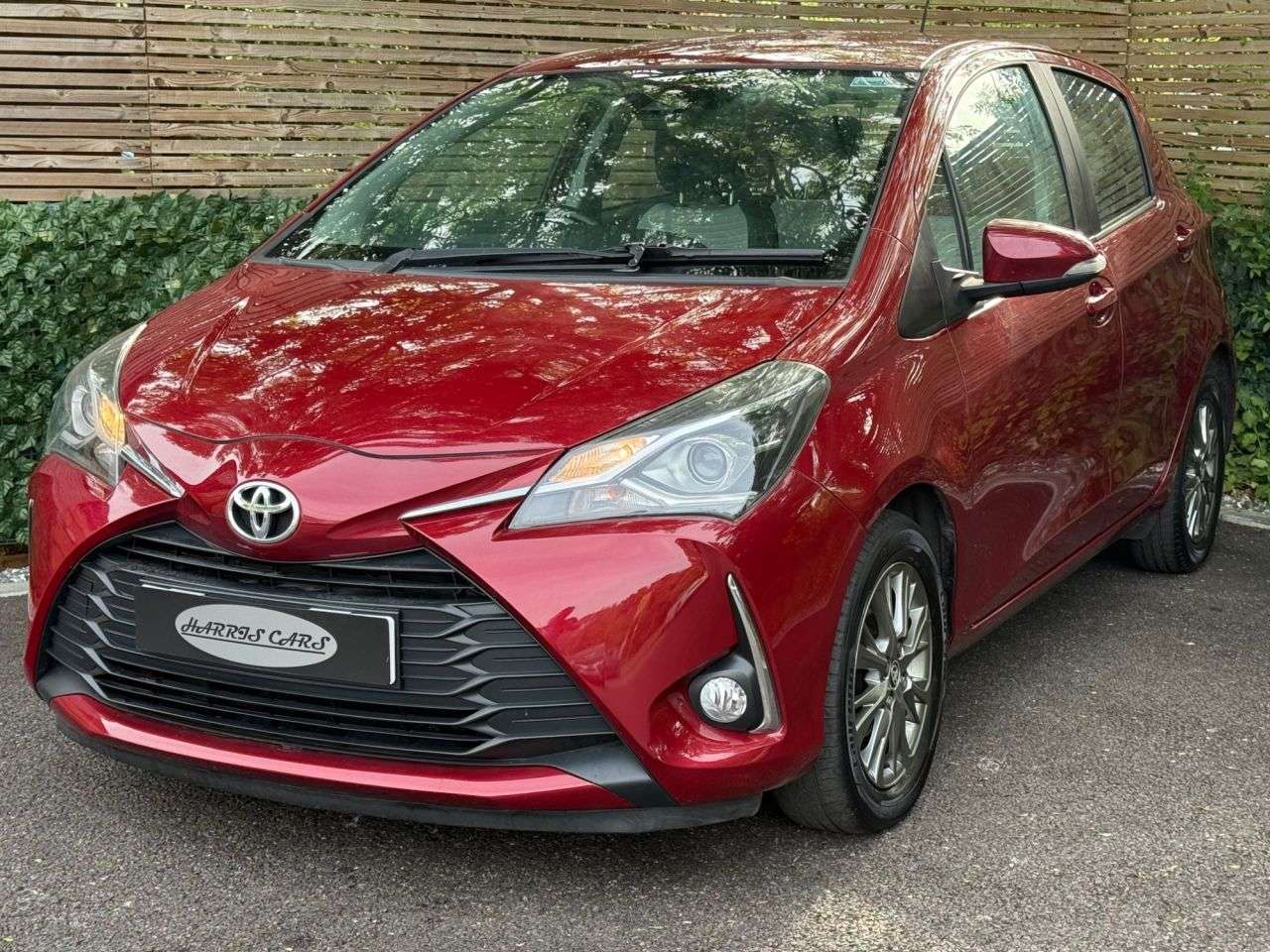 A 2020 TOYOTA YARIS 1.5 VVT-i Icon Hatchback 5dr Petrol CVT Euro 6 (111 ps) 12 MONTHS AA, FRESH A 2020 TOYOTA YARIS 1.5 VVT-i Icon Hatchback 5dr Petrol CVT Euro 6 (111 ps) 12 MONTHS AA, FRESH