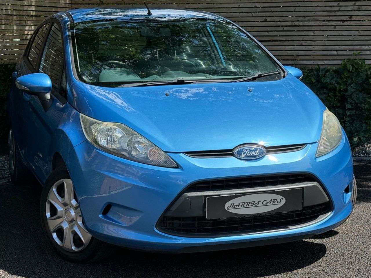 A 2010 FORD FIESTA 1.4 Edge Hatchback 5dr Petrol Automatic (154 g/km, 94 bhp) 12 MONTHS AA, FR A 2010 FORD FIESTA 1.4 Edge Hatchback 5dr Petrol Automatic (154 g/km, 94 bhp) 12 MONTHS AA, FR