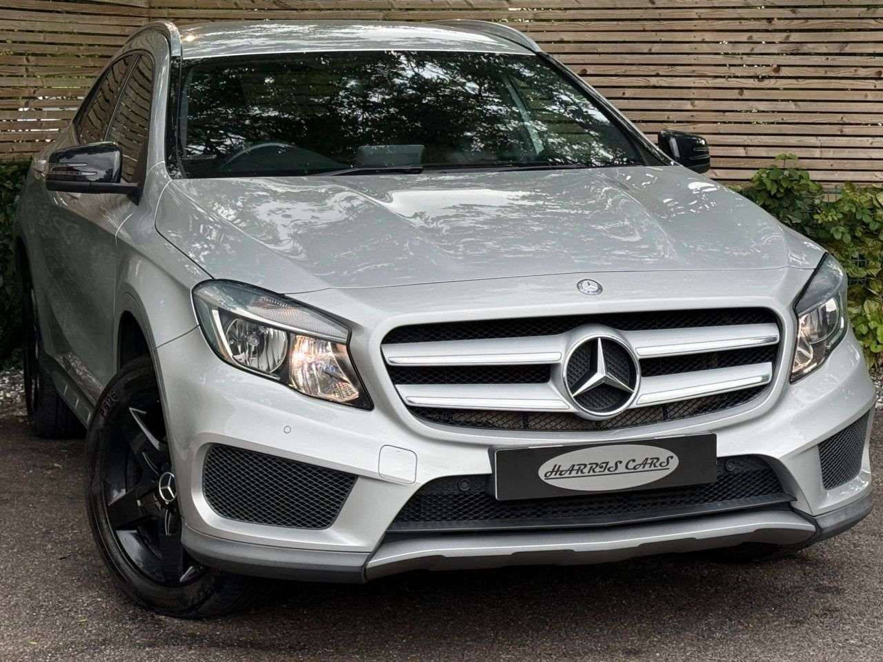 A 2015 MERCEDES-BENZ GLA 2.1 GLA200d AMG Line SUV 5dr Diesel Manual Euro 6 (s/s) (136 ps) 12 MONTHS A 2015 MERCEDES-BENZ GLA 2.1 GLA200d AMG Line SUV 5dr Diesel Manual Euro 6 (s/s) (136 ps) 12 MONTHS