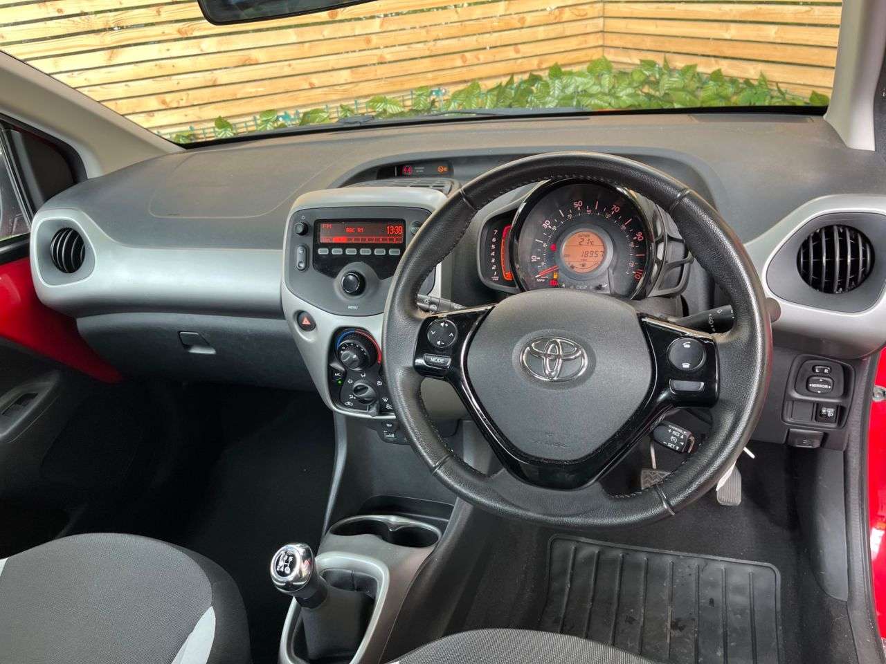 2017 TOYOTA AYGO 2017 TOYOTA AYGO