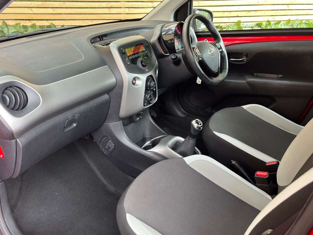 2017 TOYOTA AYGO 2017 TOYOTA AYGO