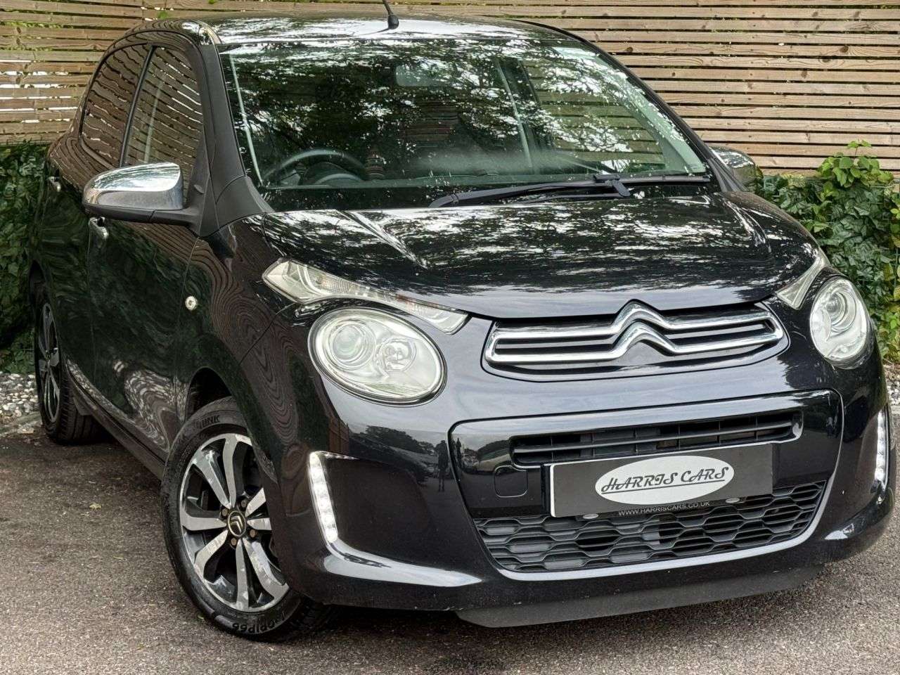 A 2018 CITROEN C1 1.0 VTi Flair Hatchback 5dr Petrol Manual Euro 6 (72 ps) 12 MONTHS AA, FRES A 2018 CITROEN C1 1.0 VTi Flair Hatchback 5dr Petrol Manual Euro 6 (72 ps) 12 MONTHS AA, FRES
