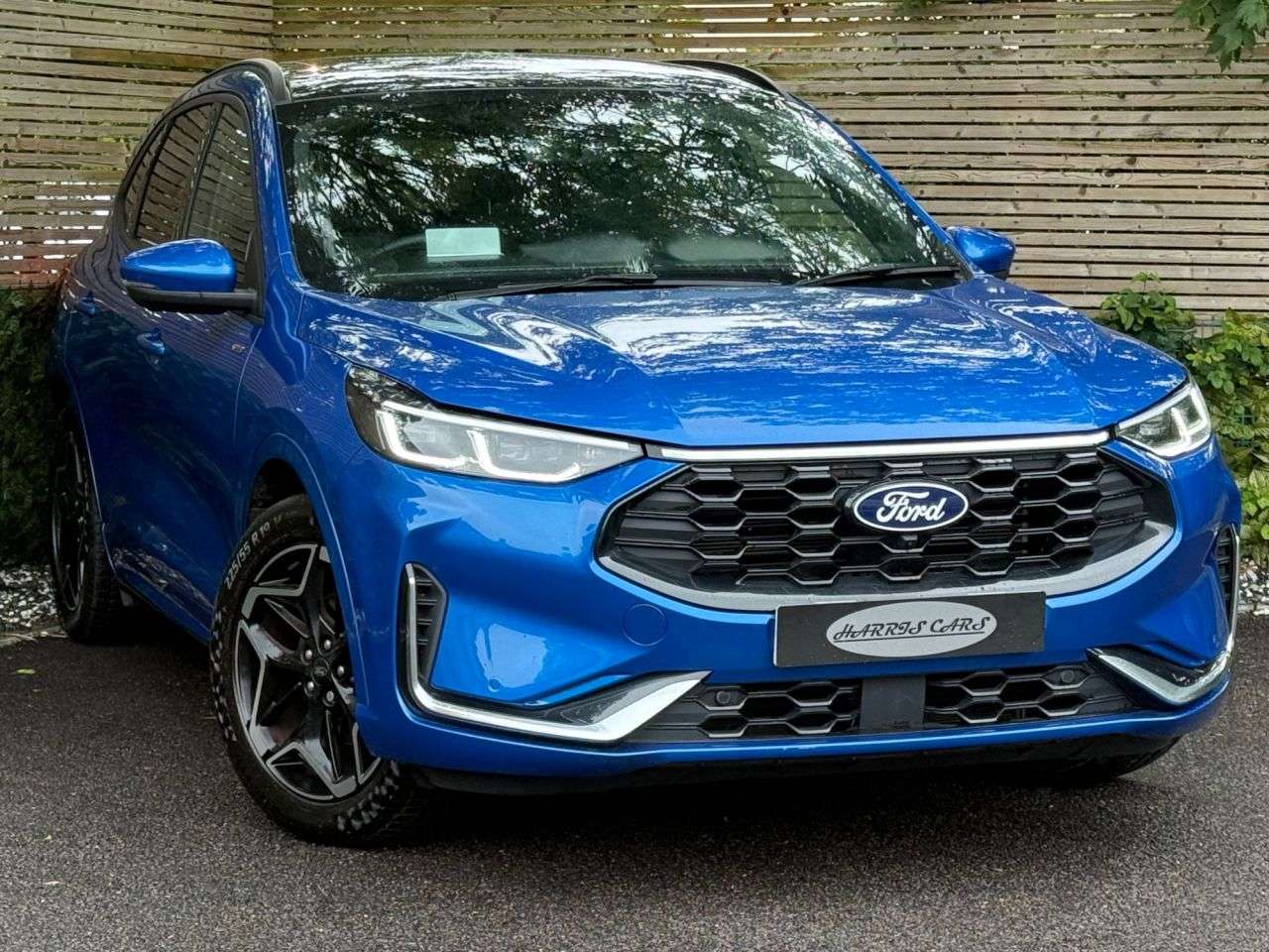 A 2024 FORD KUGA 2.5h Duratec ST-Line X SUV 5dr Petrol Hybrid CVT Euro 6 (s/s) (180 ps) 12 M A 2024 FORD KUGA 2.5h Duratec ST-Line X SUV 5dr Petrol Hybrid CVT Euro 6 (s/s) (180 ps) 12 M