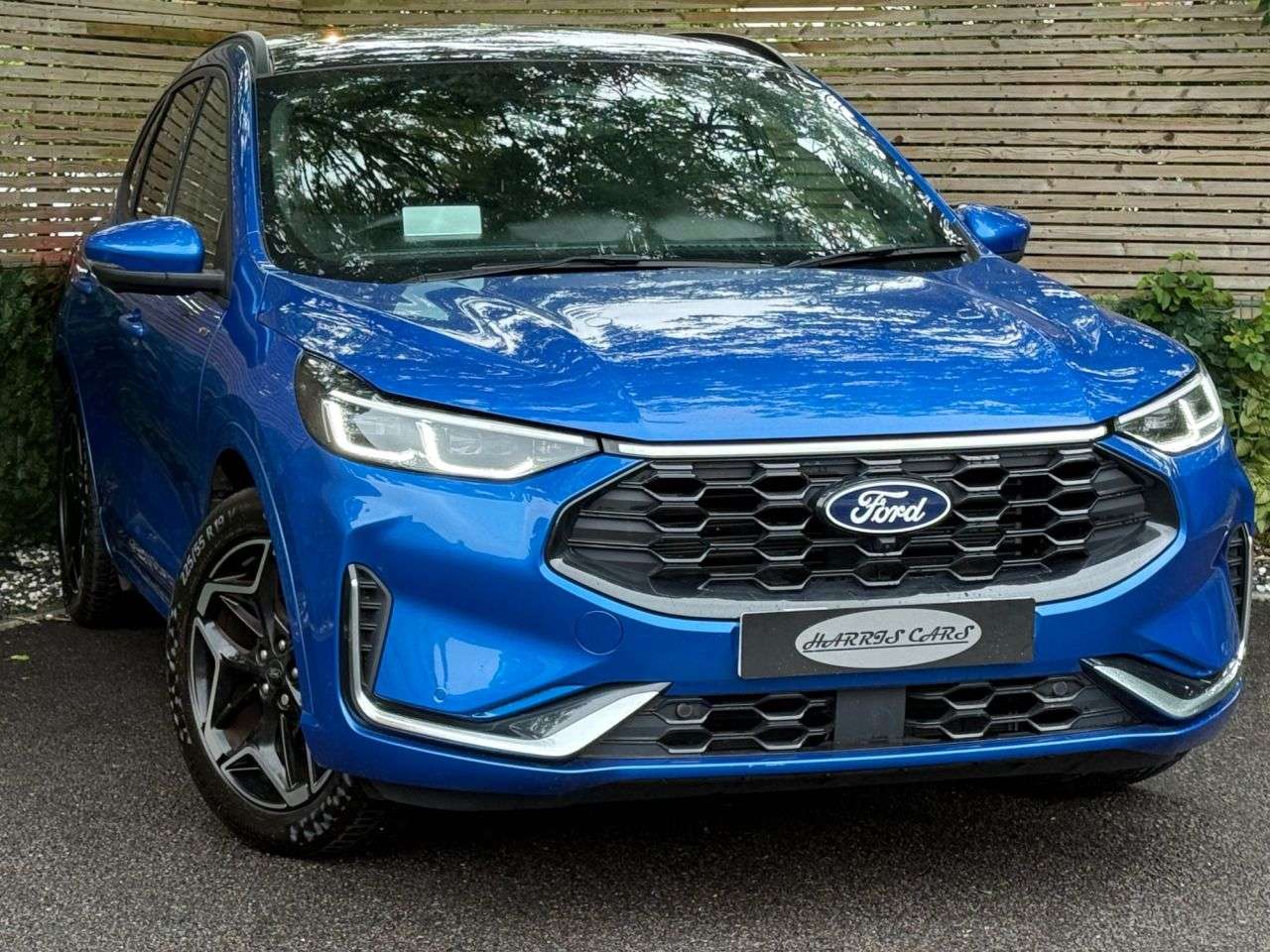A 2024 FORD KUGA 2.5h Duratec ST-Line X SUV 5dr Petrol Hybrid CVT Euro 6 (s/s) (180 ps) 12 M A 2024 FORD KUGA 2.5h Duratec ST-Line X SUV 5dr Petrol Hybrid CVT Euro 6 (s/s) (180 ps) 12 M
