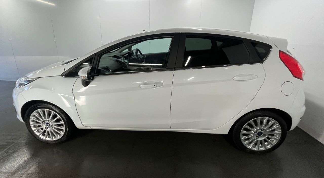 2013 FORD FIESTA 2013 FORD FIESTA