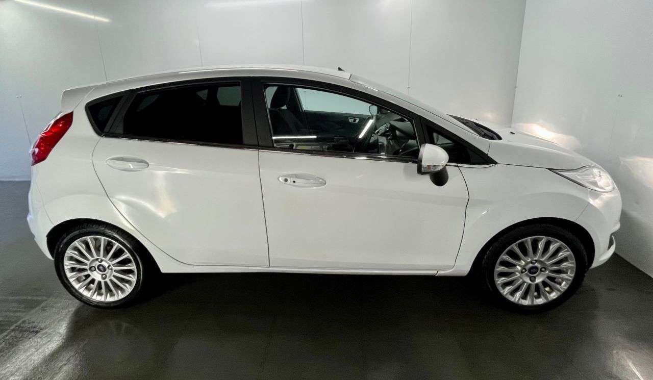 2013 FORD FIESTA 2013 FORD FIESTA