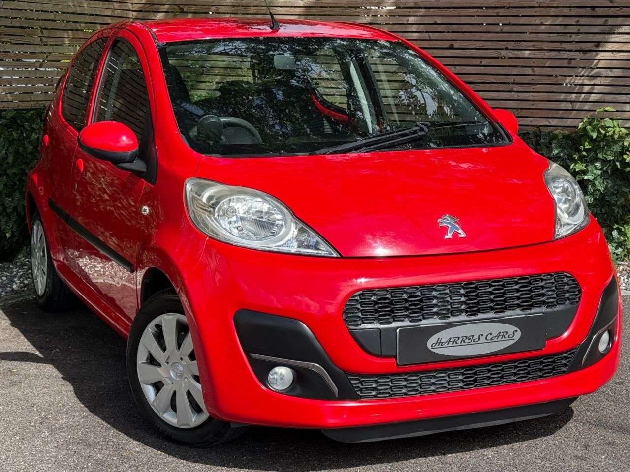 A 2014 PEUGEOT 107 1.0 12V Active Hatchback 5dr Petrol Manual Euro 5 (68 ps) 12 MONTHS AA, FRE A 2014 PEUGEOT 107 1.0 12V Active Hatchback 5dr Petrol Manual Euro 5 (68 ps) 12 MONTHS AA, FRE