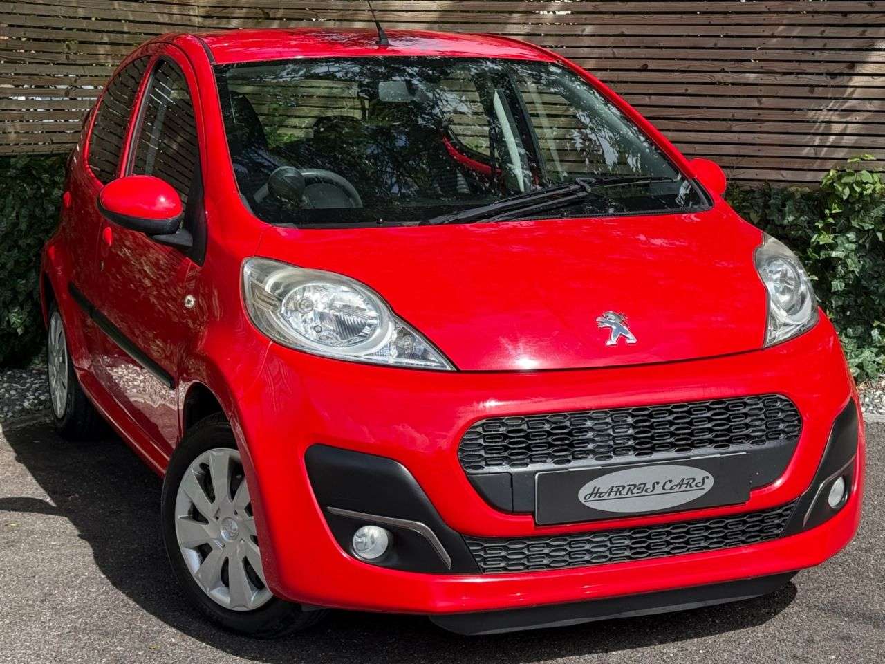 A 2014 PEUGEOT 107 1.0 12V Active Hatchback 5dr Petrol Manual Euro 5 (68 ps) 12 MONTHS AA, FRE A 2014 PEUGEOT 107 1.0 12V Active Hatchback 5dr Petrol Manual Euro 5 (68 ps) 12 MONTHS AA, FRE