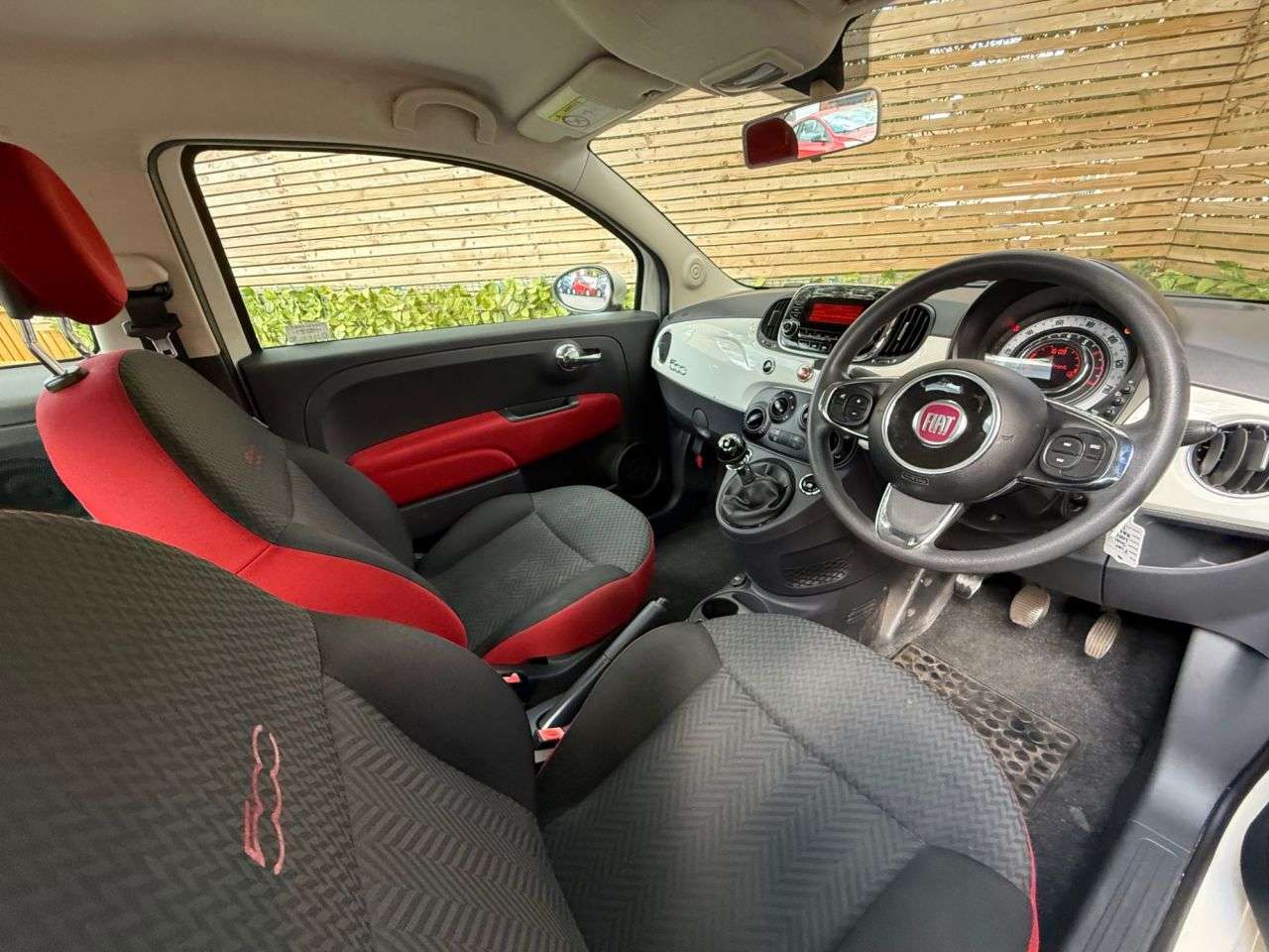 2017 FIAT 500 2017 FIAT 500