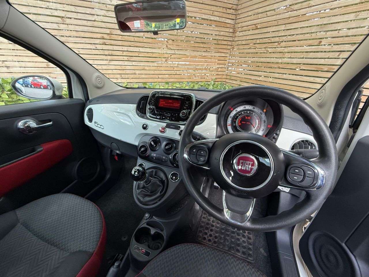 2017 FIAT 500 2017 FIAT 500