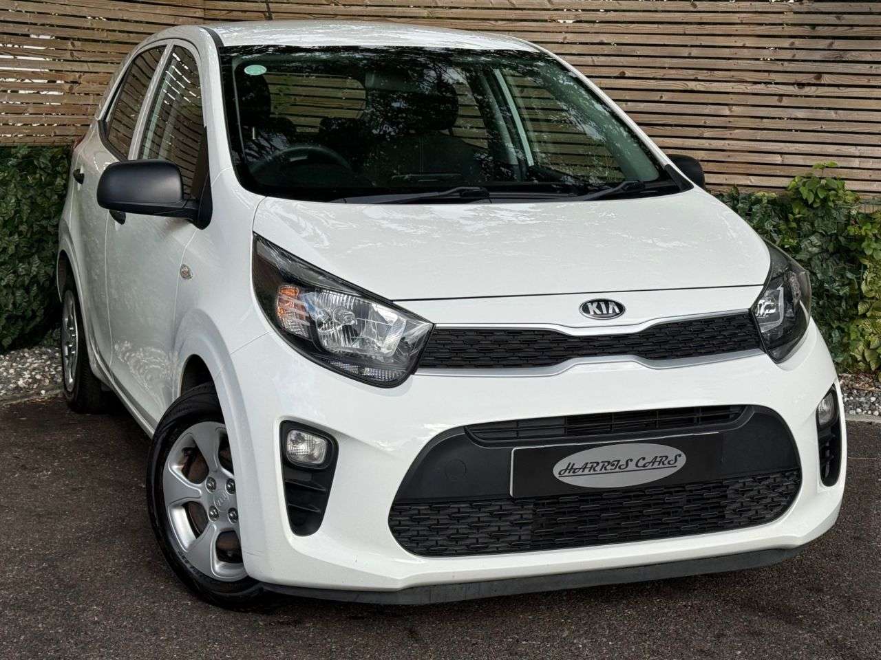 A 2018 KIA PICANTO 1.0 1 Hatchback 5dr Petrol Manual Euro 6 (66 bhp) 12 MONTHS AA, FRESH SERVI A 2018 KIA PICANTO 1.0 1 Hatchback 5dr Petrol Manual Euro 6 (66 bhp) 12 MONTHS AA, FRESH SERVI