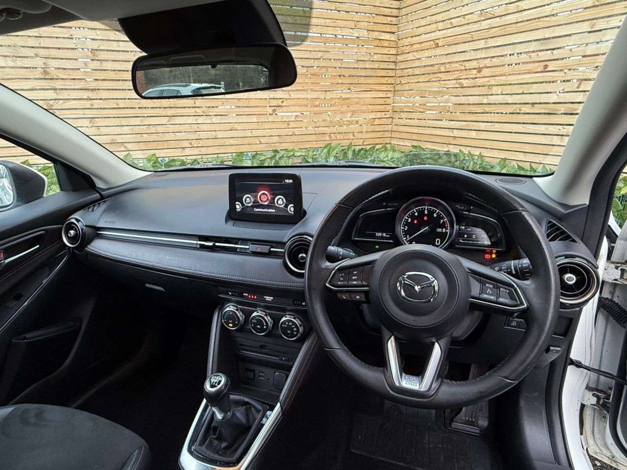 2019 MAZDA MAZDA2 2019 MAZDA MAZDA2