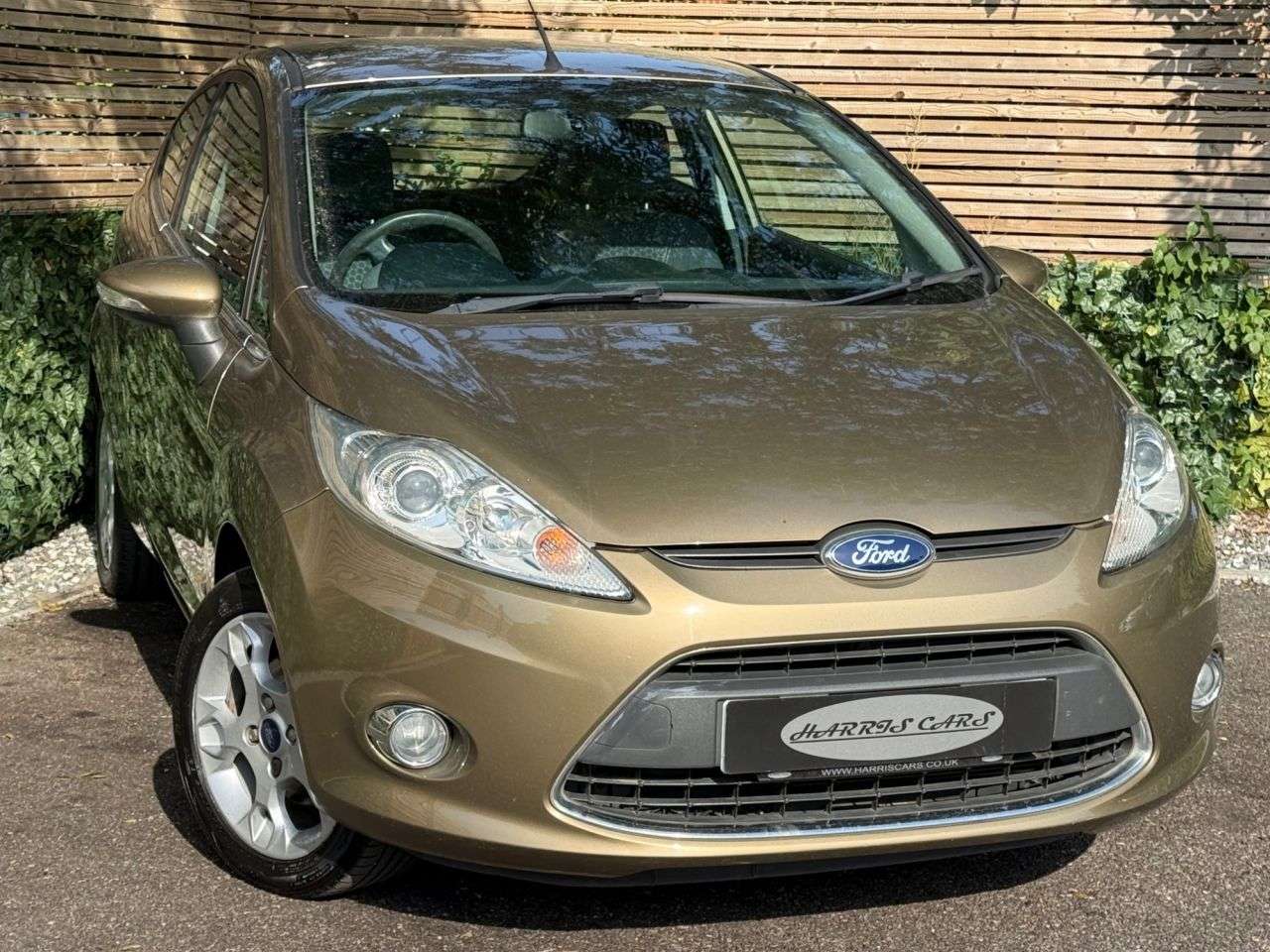 A 2012 FORD FIESTA 1.25 Zetec Hatchback 3dr Petrol Manual (129 g/km, 81 bhp) 12 MONTHS AA, FRE A 2012 FORD FIESTA 1.25 Zetec Hatchback 3dr Petrol Manual (129 g/km, 81 bhp) 12 MONTHS AA, FRE