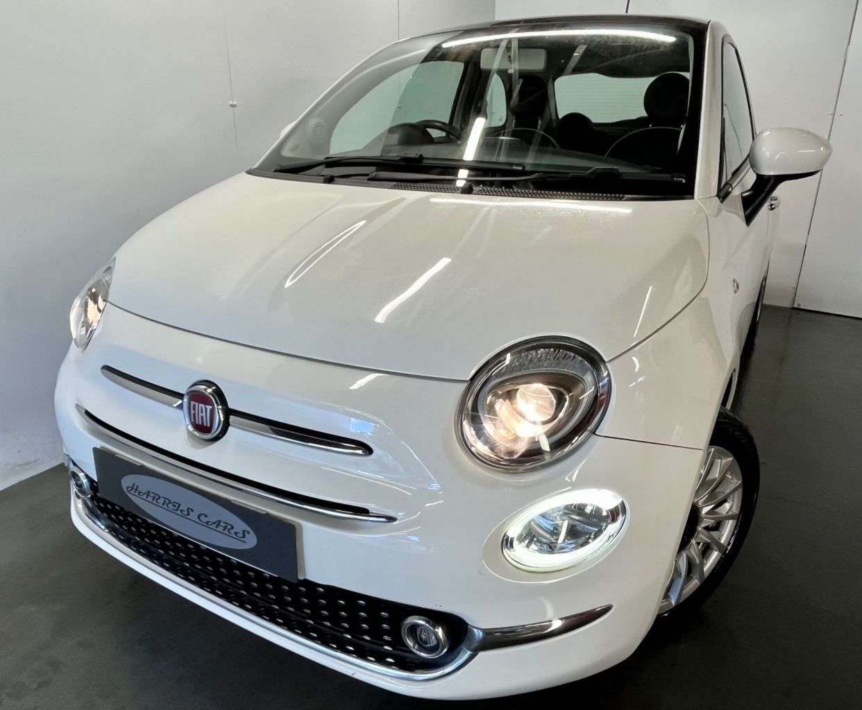 A 2016 FIAT 500 1.2 Lounge Hatchback 3dr Petrol Manual Euro 6 (s/s) (69 bhp) 12 MONTHS AA, A 2016 FIAT 500 1.2 Lounge Hatchback 3dr Petrol Manual Euro 6 (s/s) (69 bhp) 12 MONTHS AA,