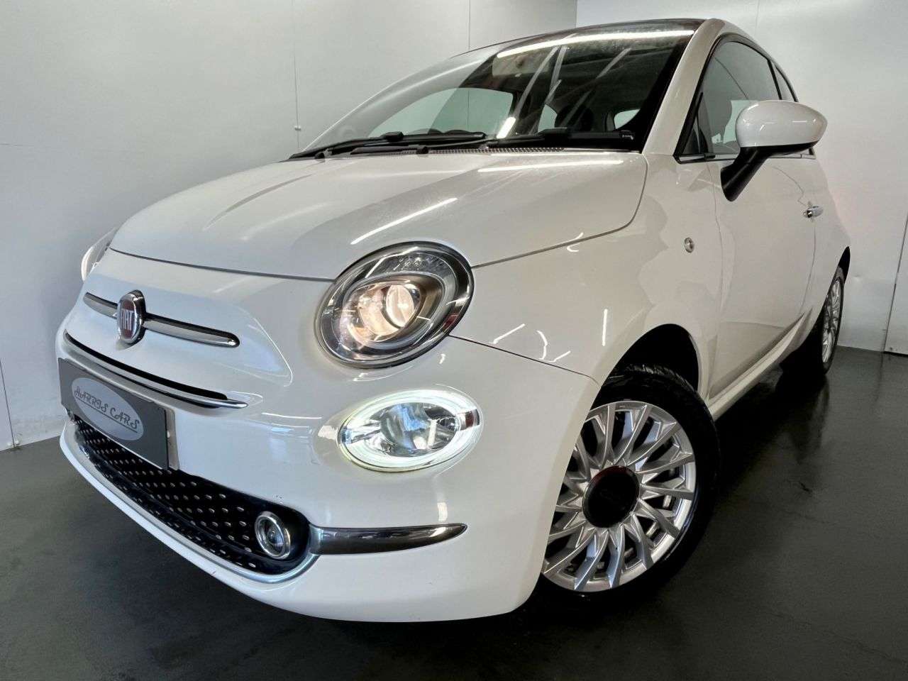 A 2016 FIAT 500 1.2 Lounge Hatchback 3dr Petrol Manual Euro 6 (s/s) (69 bhp) 12 MONTHS AA, A 2016 FIAT 500 1.2 Lounge Hatchback 3dr Petrol Manual Euro 6 (s/s) (69 bhp) 12 MONTHS AA,