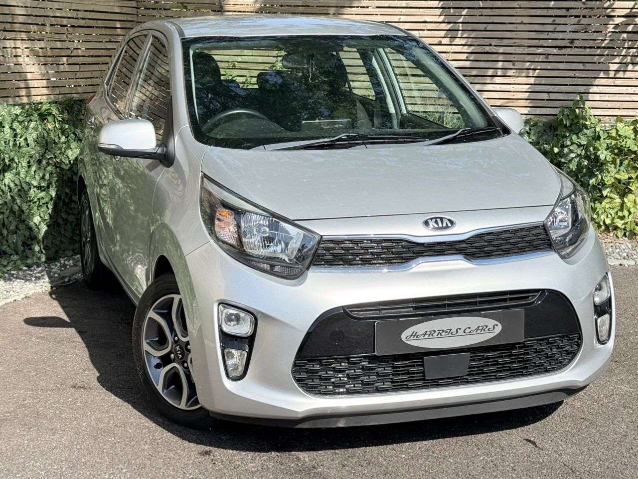 A 2017 KIA PICANTO 1.25 3 Hatchback 5dr Petrol Auto Euro 6 (83 bhp) 12 MONTHS AA, FRESH SERVIC A 2017 KIA PICANTO 1.25 3 Hatchback 5dr Petrol Auto Euro 6 (83 bhp) 12 MONTHS AA, FRESH SERVIC