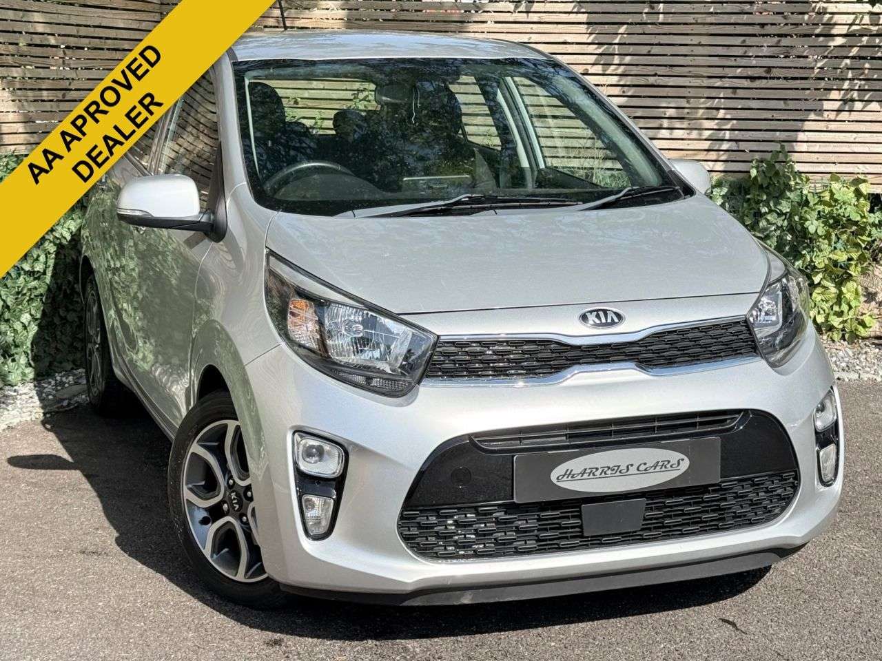 A 2017 KIA PICANTO 1.25 3 Hatchback 5dr Petrol Auto Euro 6 (83 bhp) 12 MONTHS AA, FRESH SERVIC A 2017 KIA PICANTO 1.25 3 Hatchback 5dr Petrol Auto Euro 6 (83 bhp) 12 MONTHS AA, FRESH SERVIC