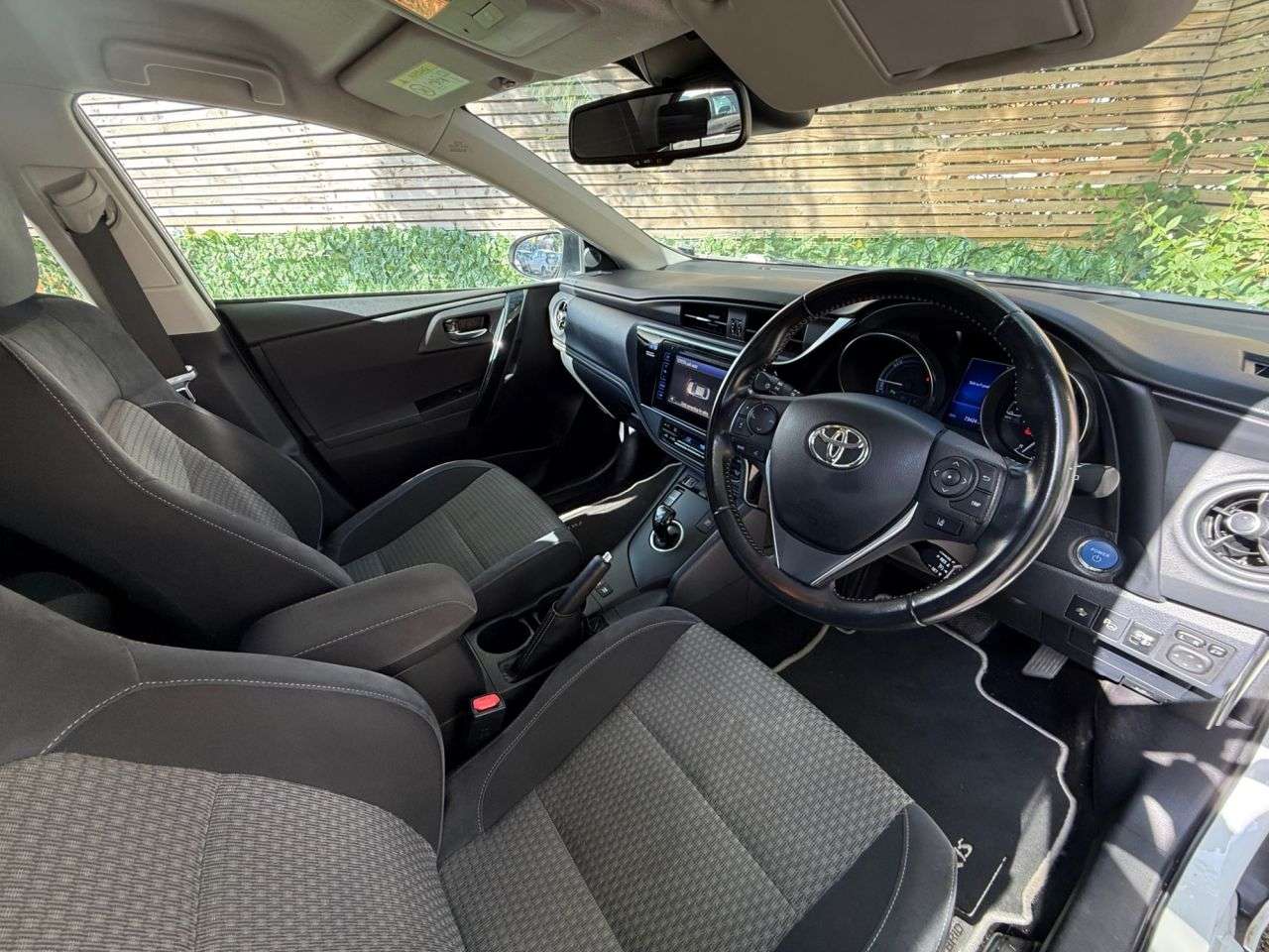 2018 TOYOTA AURIS 2018 TOYOTA AURIS