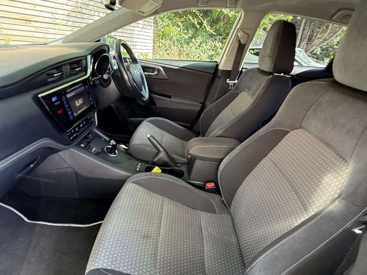 2018 TOYOTA AURIS 2018 TOYOTA AURIS