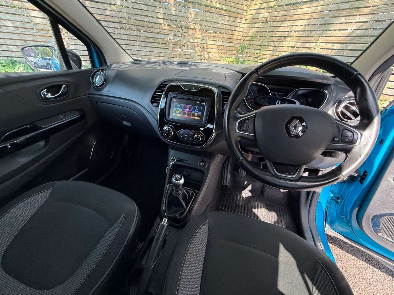 2017 RENAULT CAPTUR 2017 RENAULT CAPTUR