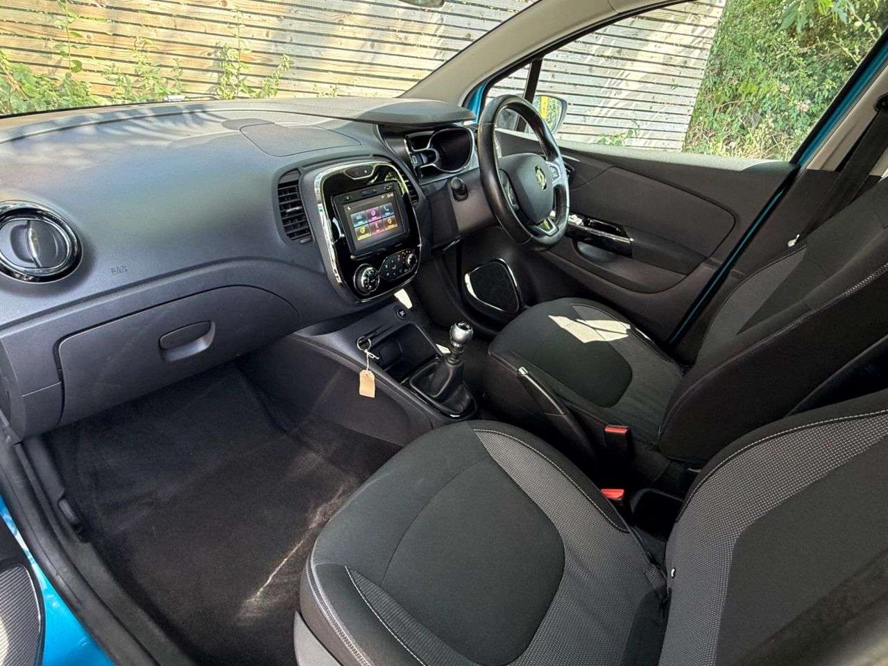 2017 RENAULT CAPTUR 2017 RENAULT CAPTUR