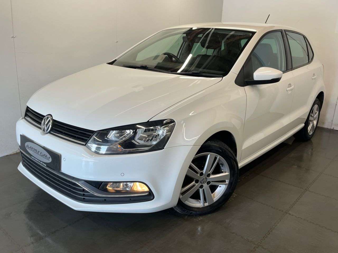 A 2016 VOLKSWAGEN POLO 1.0 BlueMotion Tech Match Hatchback 5dr Petrol Manual Euro 6 (s/s) (60 ps) A 2016 VOLKSWAGEN POLO 1.0 BlueMotion Tech Match Hatchback 5dr Petrol Manual Euro 6 (s/s) (60 ps)
