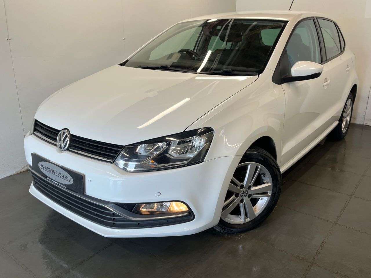 A 2016 VOLKSWAGEN POLO 1.0 BlueMotion Tech Match Hatchback 5dr Petrol Manual Euro 6 (s/s) (60 ps) A 2016 VOLKSWAGEN POLO 1.0 BlueMotion Tech Match Hatchback 5dr Petrol Manual Euro 6 (s/s) (60 ps)