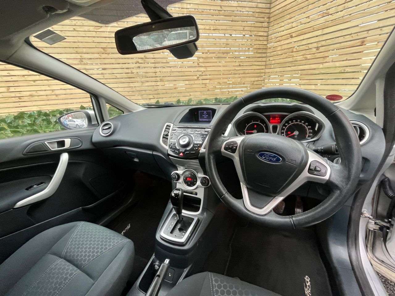 2010 FORD FIESTA 2010 FORD FIESTA