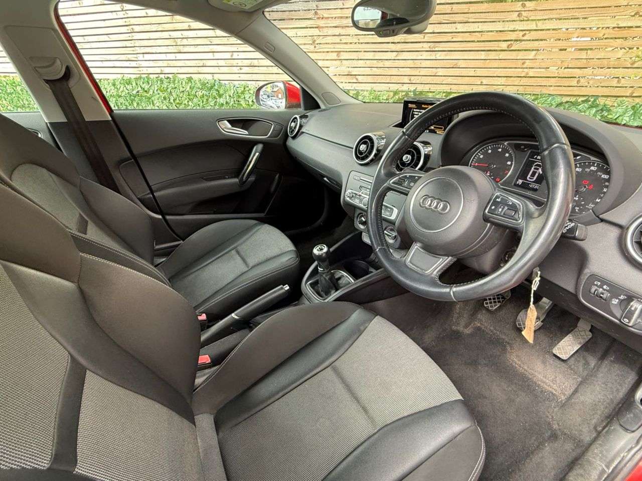 2015 AUDI A1 2015 AUDI A1