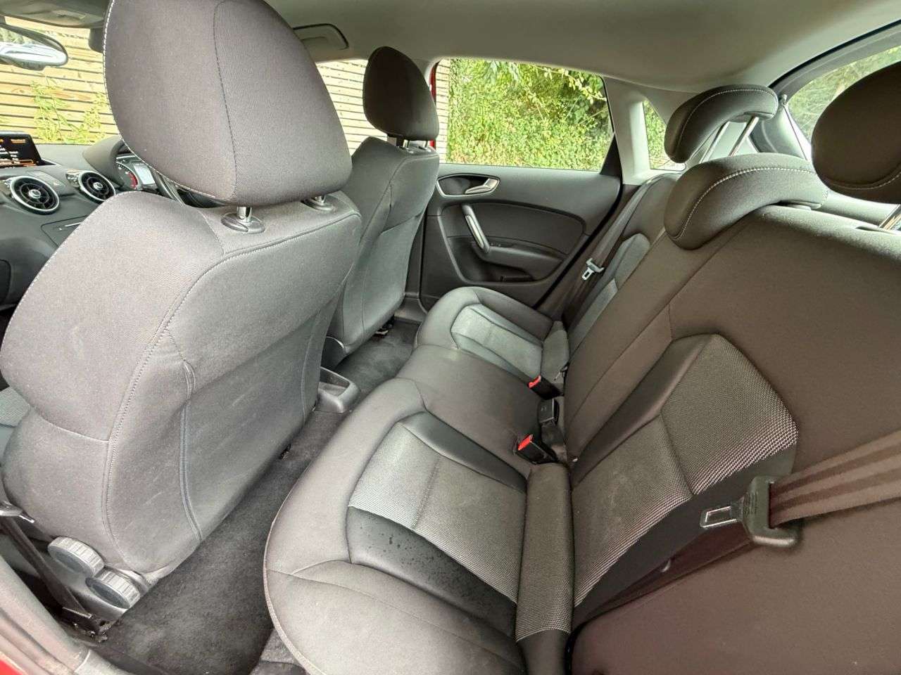 2015 AUDI A1 2015 AUDI A1