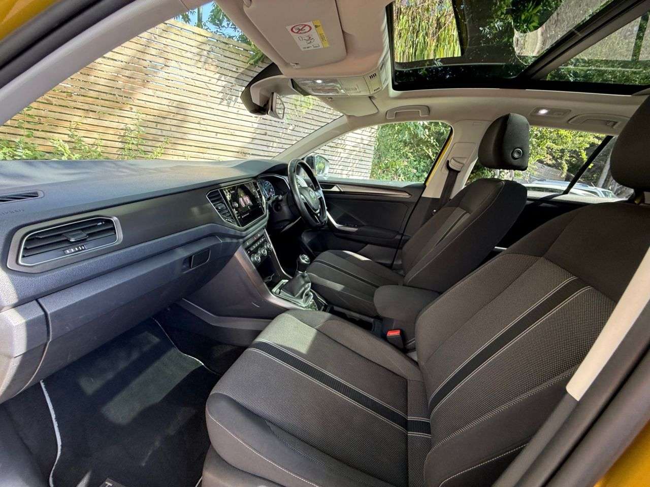2018 VOLKSWAGEN T-ROC 2018 VOLKSWAGEN T-ROC