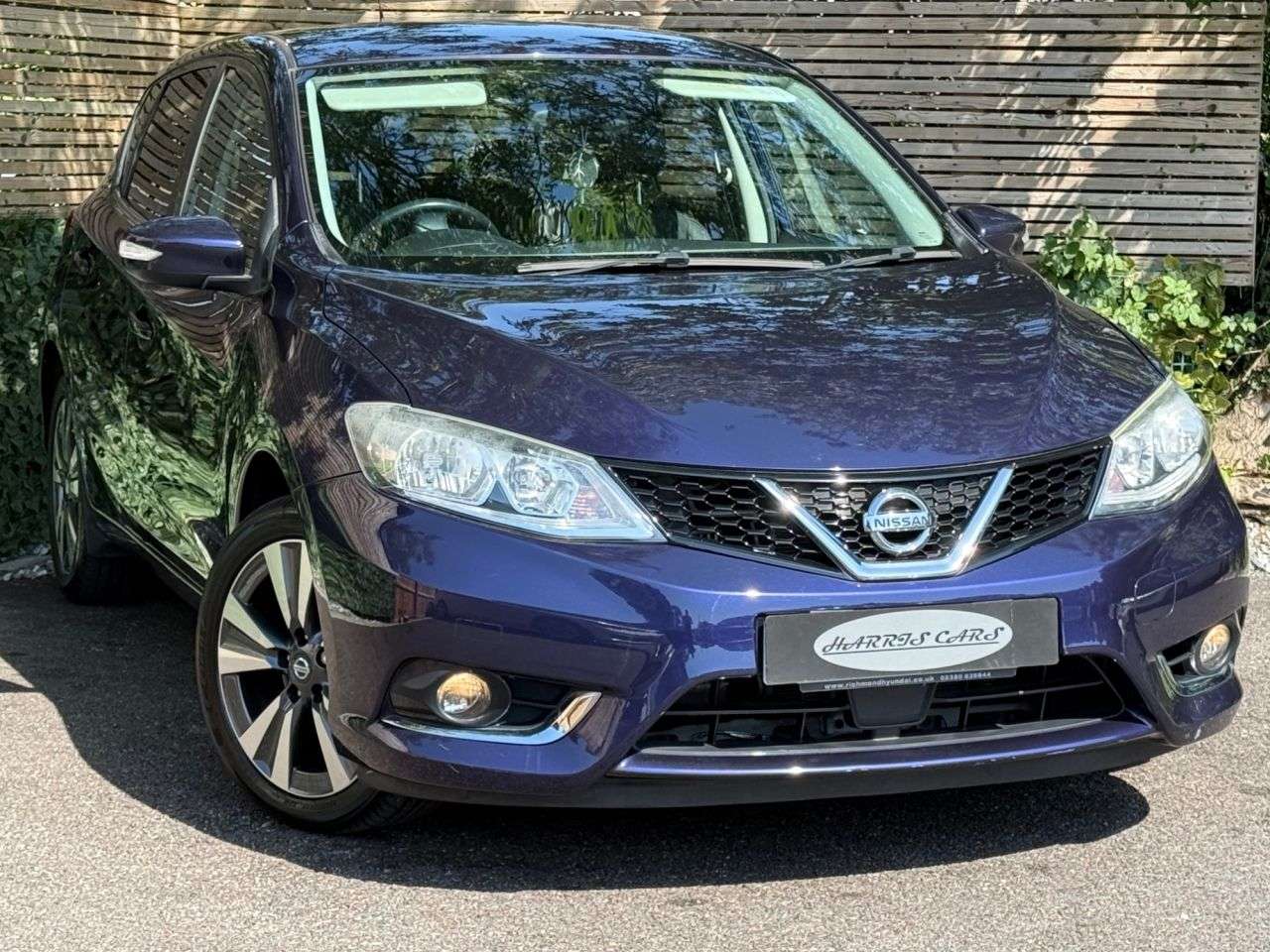 A 2018 NISSAN PULSAR 1.2 DIG-T N-Connecta Hatchback 5dr Petrol XTRON Euro 6 (s/s) (115 ps) 12 MO A 2018 NISSAN PULSAR 1.2 DIG-T N-Connecta Hatchback 5dr Petrol XTRON Euro 6 (s/s) (115 ps) 12 MO