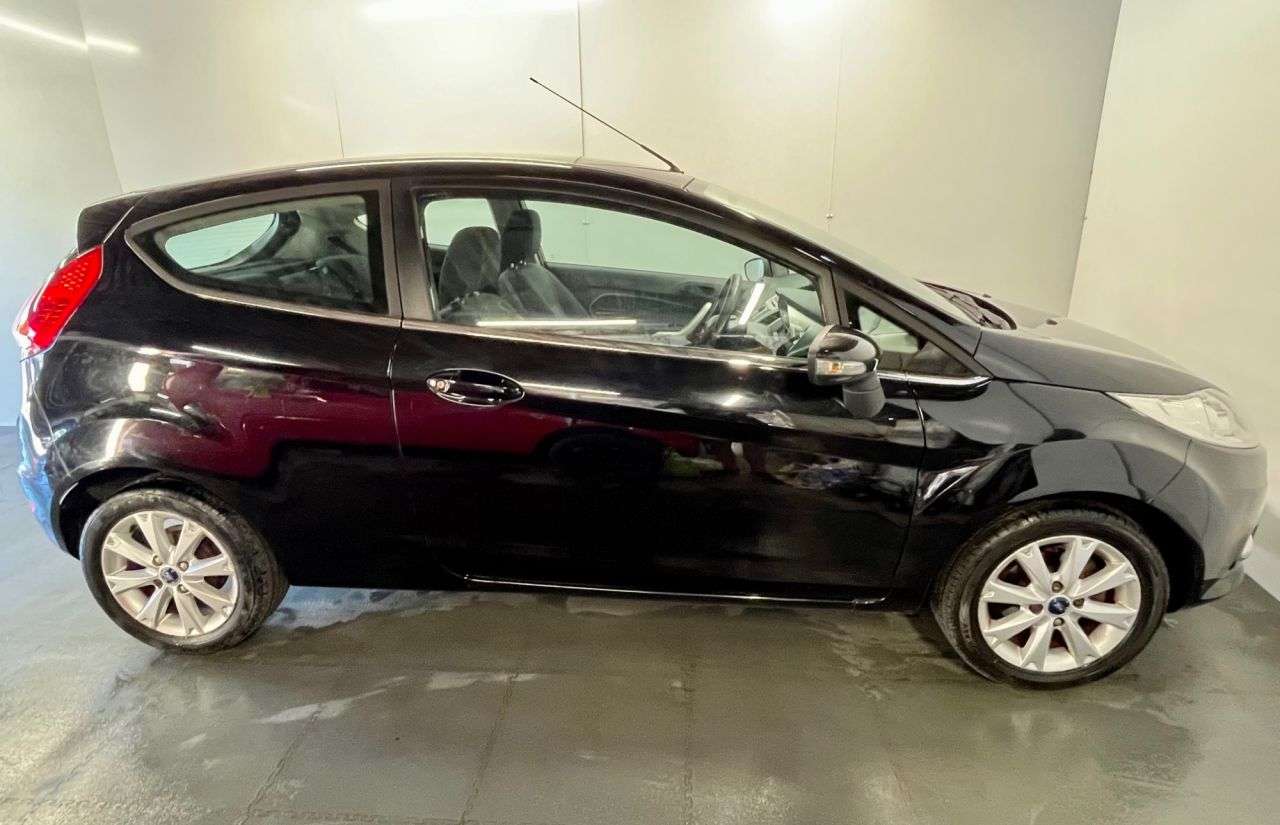 2010 FORD FIESTA 2010 FORD FIESTA