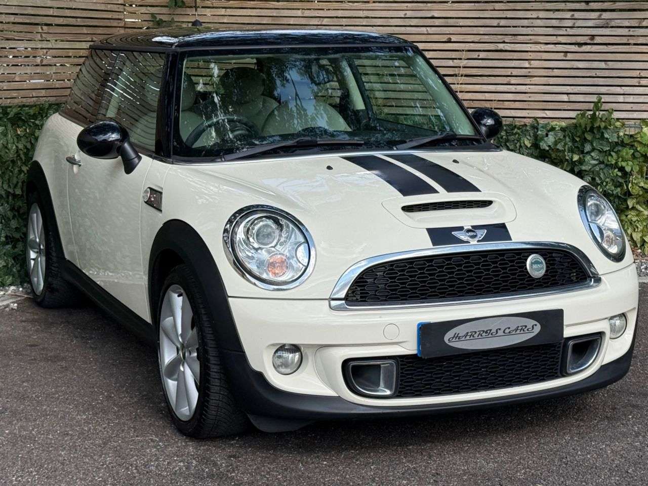 2011 MINI HATCH 2011 MINI HATCH