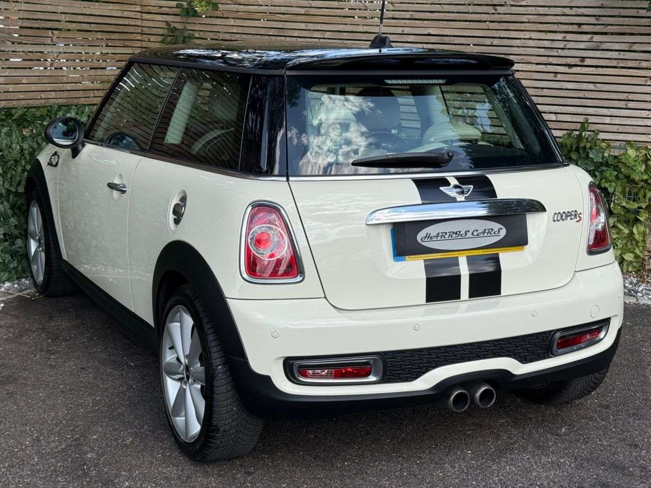 2011 MINI HATCH 2011 MINI HATCH