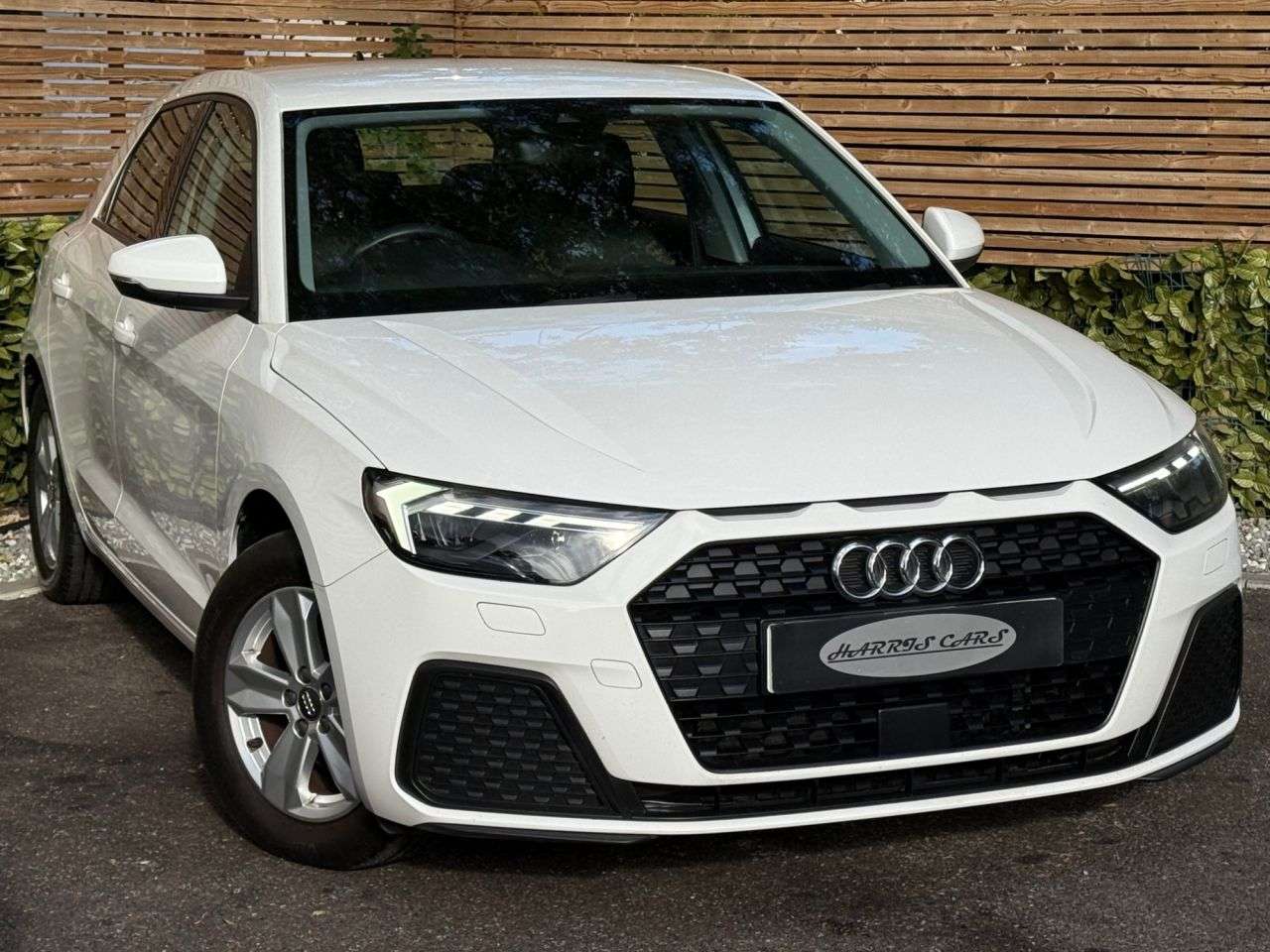 A 2019 AUDI A1 1.0 TFSI 25 SE Sportback 5dr Petrol Manual Euro 6 (s/s) (95 ps) 12 MONTHS A A 2019 AUDI A1 1.0 TFSI 25 SE Sportback 5dr Petrol Manual Euro 6 (s/s) (95 ps) 12 MONTHS A