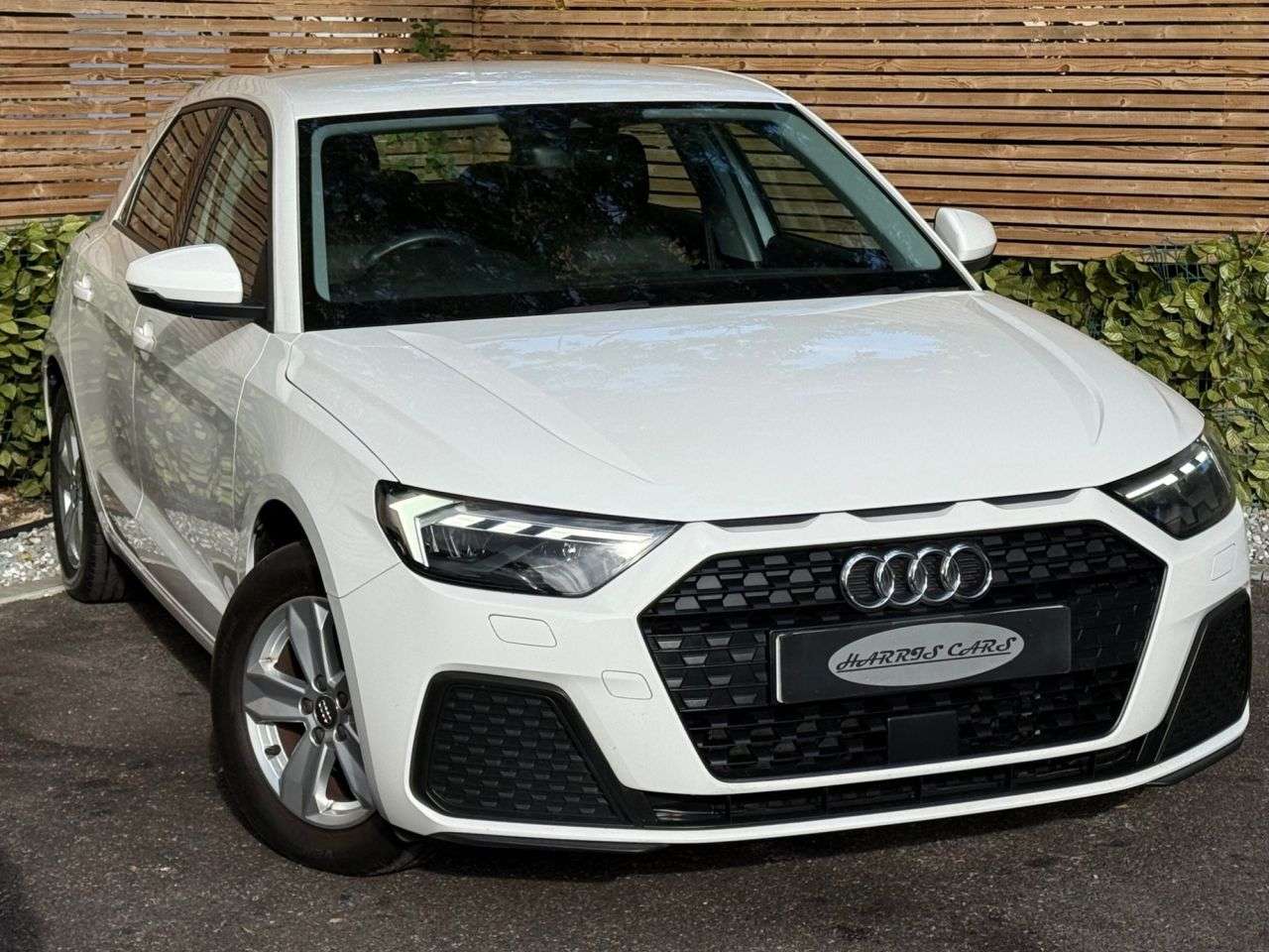 A 2019 AUDI A1 1.0 TFSI 25 SE Sportback 5dr Petrol Manual Euro 6 (s/s) (95 ps) 12 MONTHS A A 2019 AUDI A1 1.0 TFSI 25 SE Sportback 5dr Petrol Manual Euro 6 (s/s) (95 ps) 12 MONTHS A
