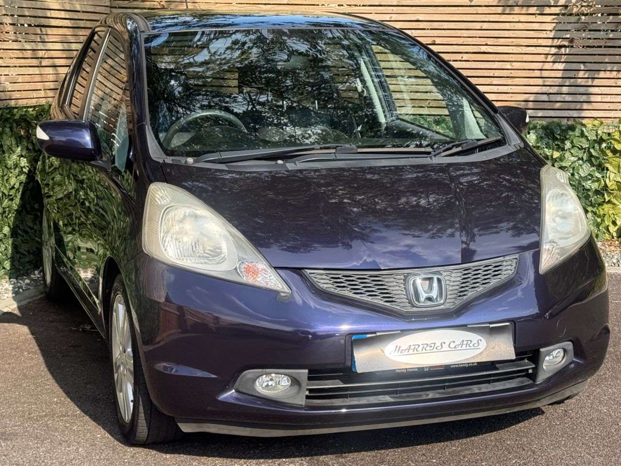 A 2009 HONDA JAZZ 1.4 i-VTEC EX Hatchback 5dr Petrol i SHIFT Euro 4 (100 ps) 12 MONTHS AA, FR A 2009 HONDA JAZZ 1.4 i-VTEC EX Hatchback 5dr Petrol i SHIFT Euro 4 (100 ps) 12 MONTHS AA, FR