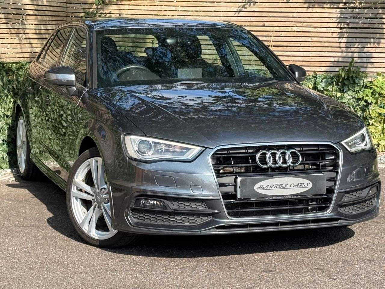 A 2013 AUDI A3 1.8 TFSI S line Sportback 5dr Petrol S Tronic Euro 5 (s/s) (180 ps) 12 MONT A 2013 AUDI A3 1.8 TFSI S line Sportback 5dr Petrol S Tronic Euro 5 (s/s) (180 ps) 12 MONT