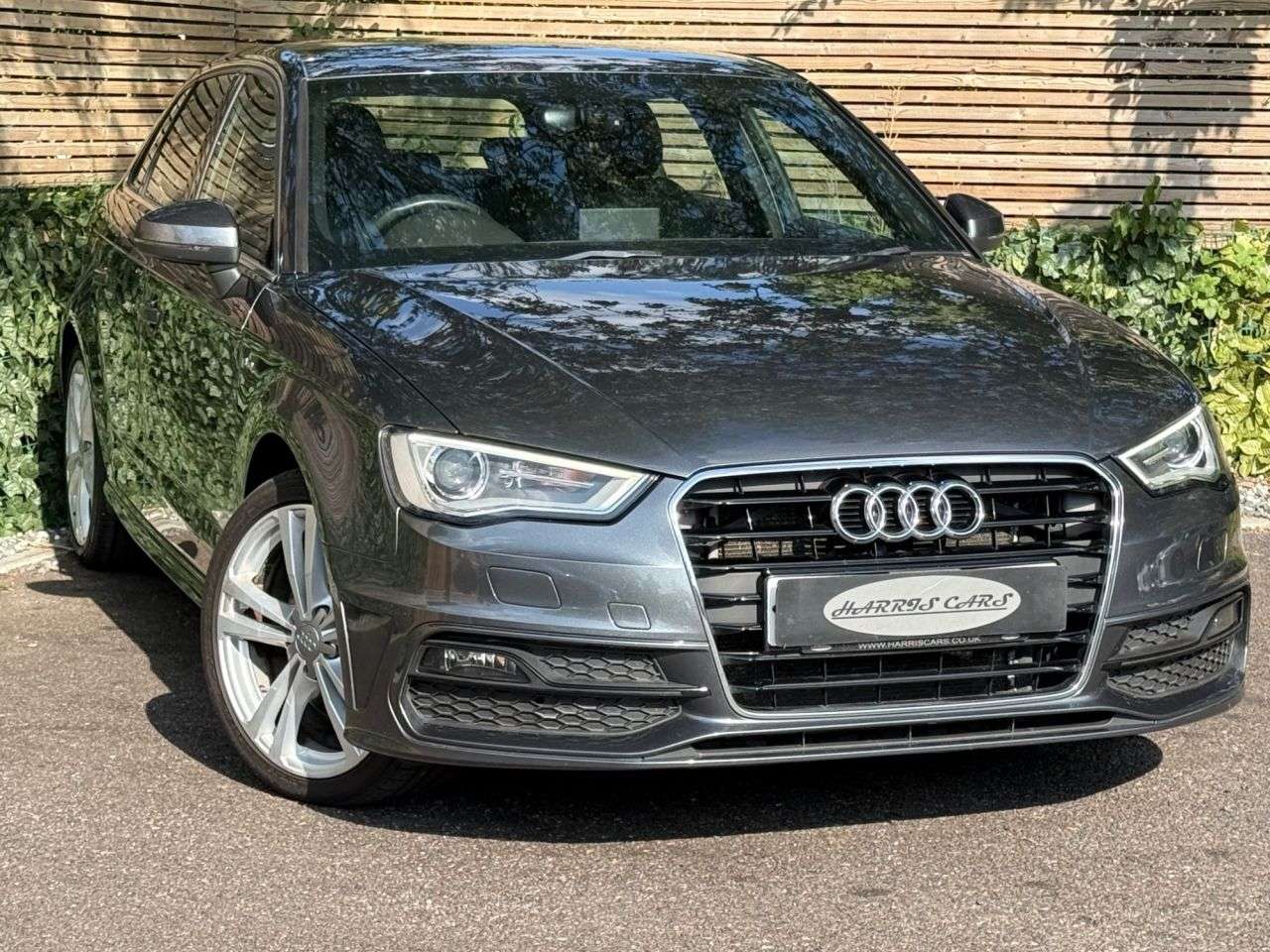 A 2013 AUDI A3 1.8 TFSI S line Sportback 5dr Petrol S Tronic Euro 5 (s/s) (180 ps) 12 MONT A 2013 AUDI A3 1.8 TFSI S line Sportback 5dr Petrol S Tronic Euro 5 (s/s) (180 ps) 12 MONT
