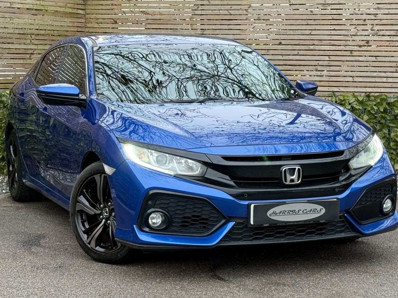 A 2017 HONDA CIVIC 1.0 VTEC Turbo SR Hatchback 5dr Petrol CVT Euro 6 (s/s) (129 ps) 12 MONTHS A 2017 HONDA CIVIC 1.0 VTEC Turbo SR Hatchback 5dr Petrol CVT Euro 6 (s/s) (129 ps) 12 MONTHS