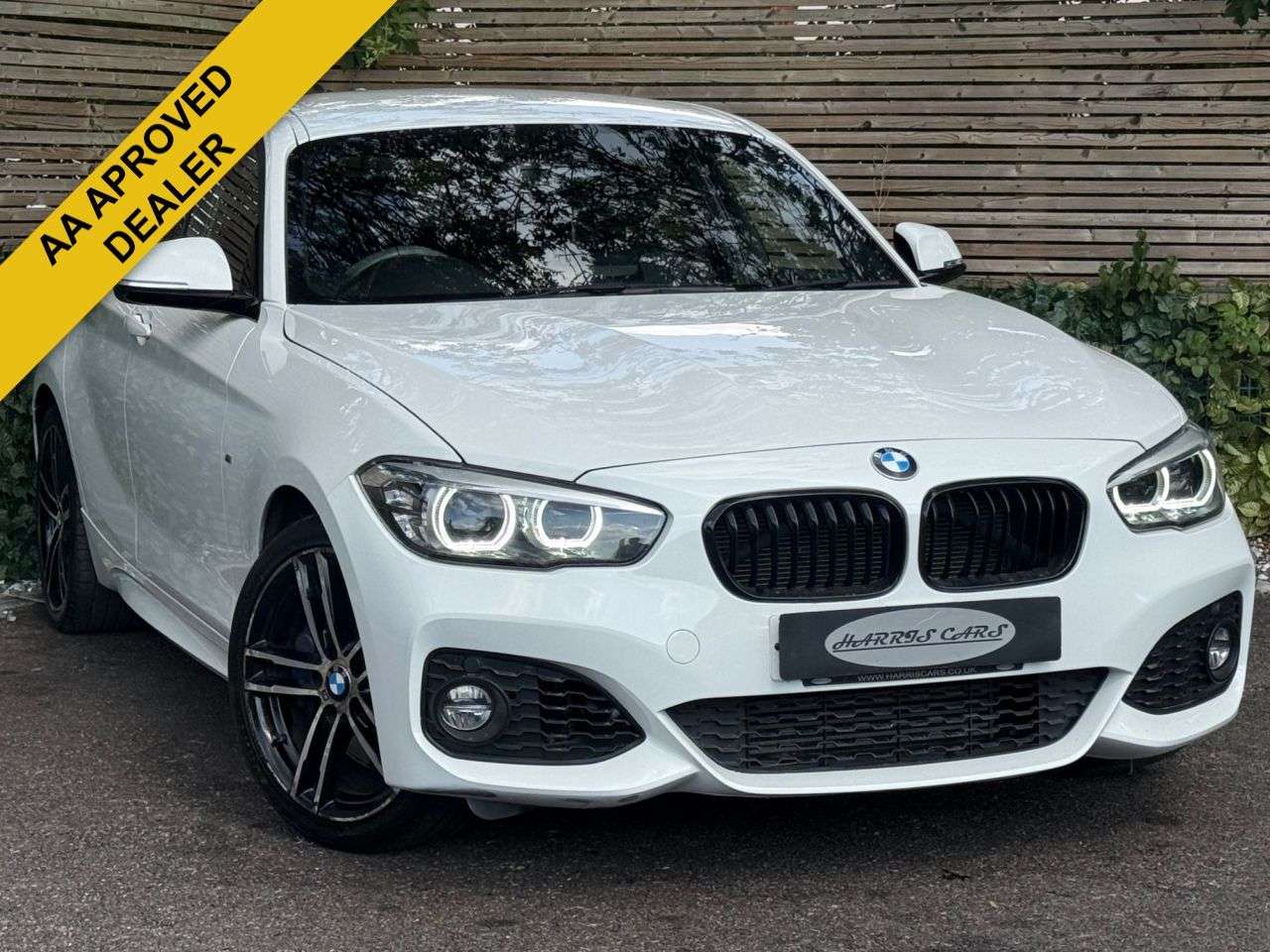A 2018 BMW 1 SERIES 1.5 118i GPF M Sport Shadow Edition Hatchback 5dr Petrol Auto Euro 6 (s/s) A 2018 BMW 1 SERIES 1.5 118i GPF M Sport Shadow Edition Hatchback 5dr Petrol Auto Euro 6 (s/s)