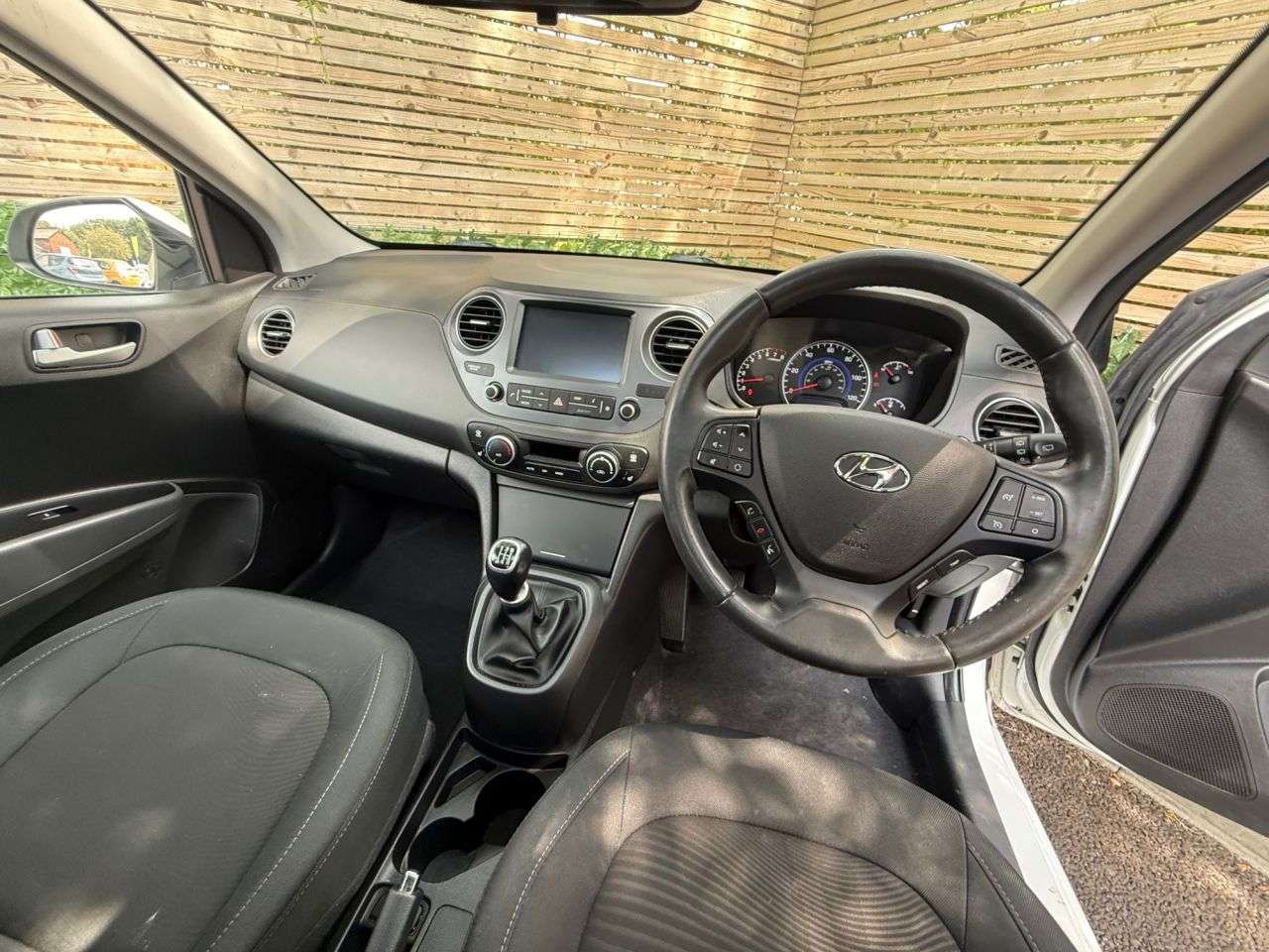 2018 HYUNDAI I10 2018 HYUNDAI I10