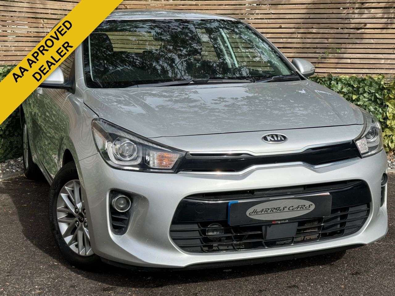 A 2019 KIA RIO 1.25 2 Hatchback 5dr Petrol Manual Euro 6 (s/s) (83 bhp) 12 MONTHS AA, FRES A 2019 KIA RIO 1.25 2 Hatchback 5dr Petrol Manual Euro 6 (s/s) (83 bhp) 12 MONTHS AA, FRES