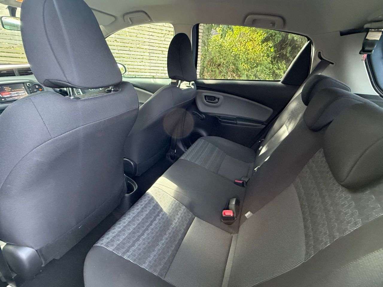 2016 TOYOTA YARIS 2016 TOYOTA YARIS