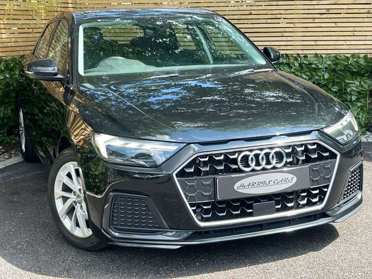A 2019 AUDI A1 1.0 TFSI 30 Sport Sportback 5dr Petrol Manual Euro 6 (s/s) (116 ps) 12 MONT A 2019 AUDI A1 1.0 TFSI 30 Sport Sportback 5dr Petrol Manual Euro 6 (s/s) (116 ps) 12 MONT
