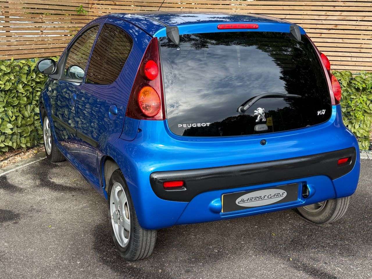 2014 PEUGEOT 107 2014 PEUGEOT 107