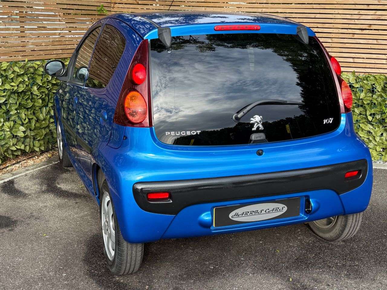 2014 PEUGEOT 107 2014 PEUGEOT 107