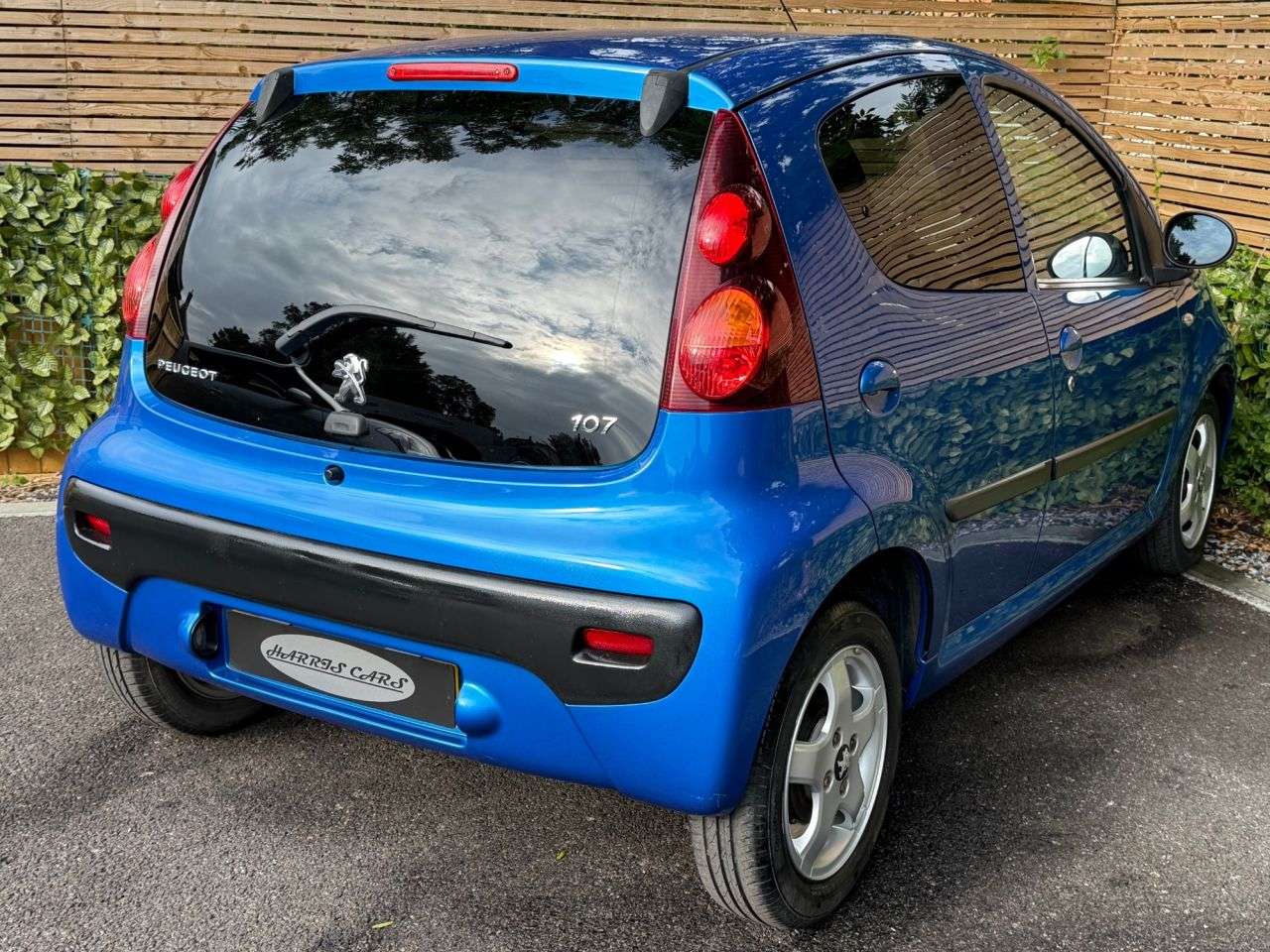 2014 PEUGEOT 107 2014 PEUGEOT 107