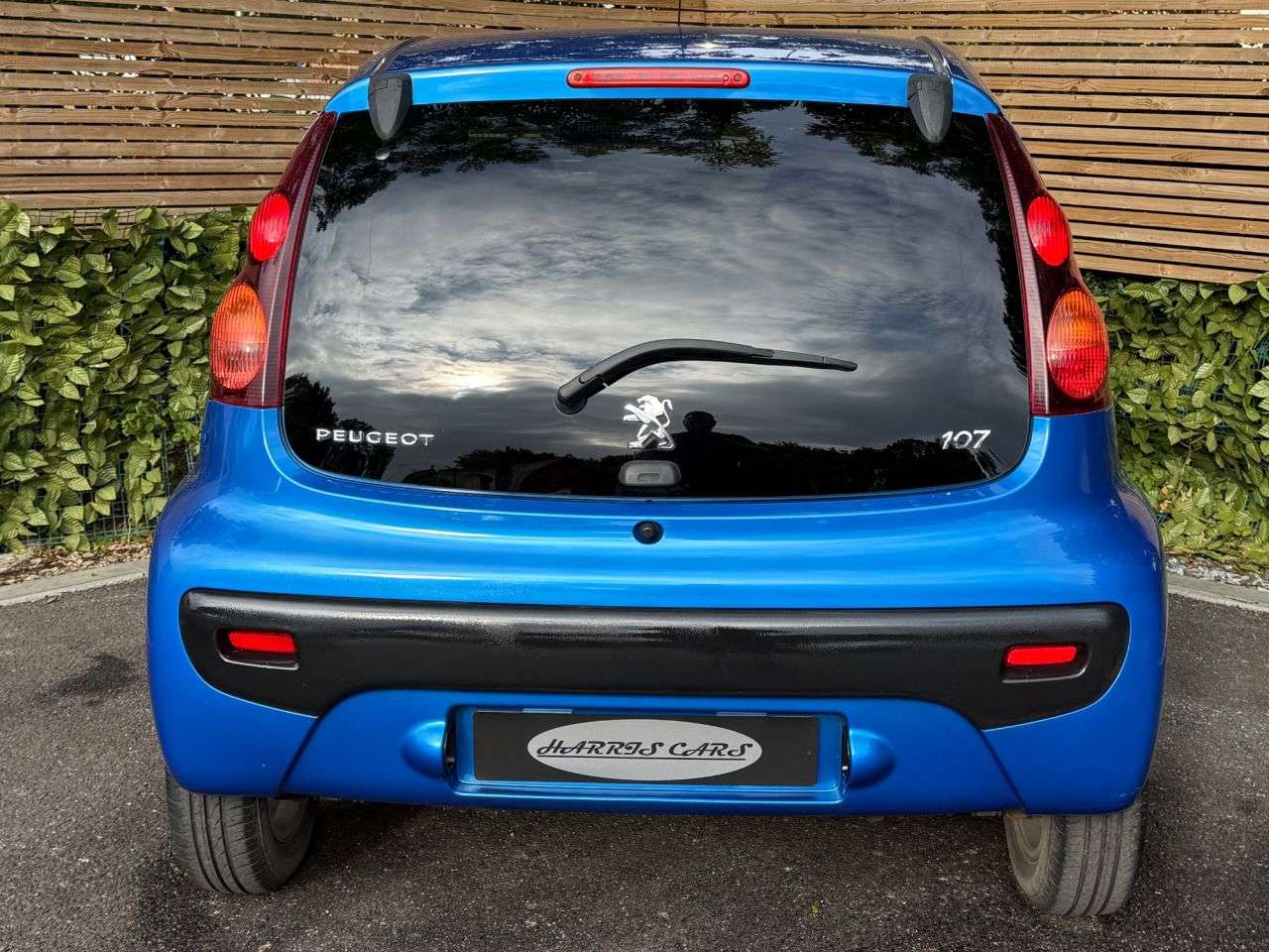 2014 PEUGEOT 107 2014 PEUGEOT 107